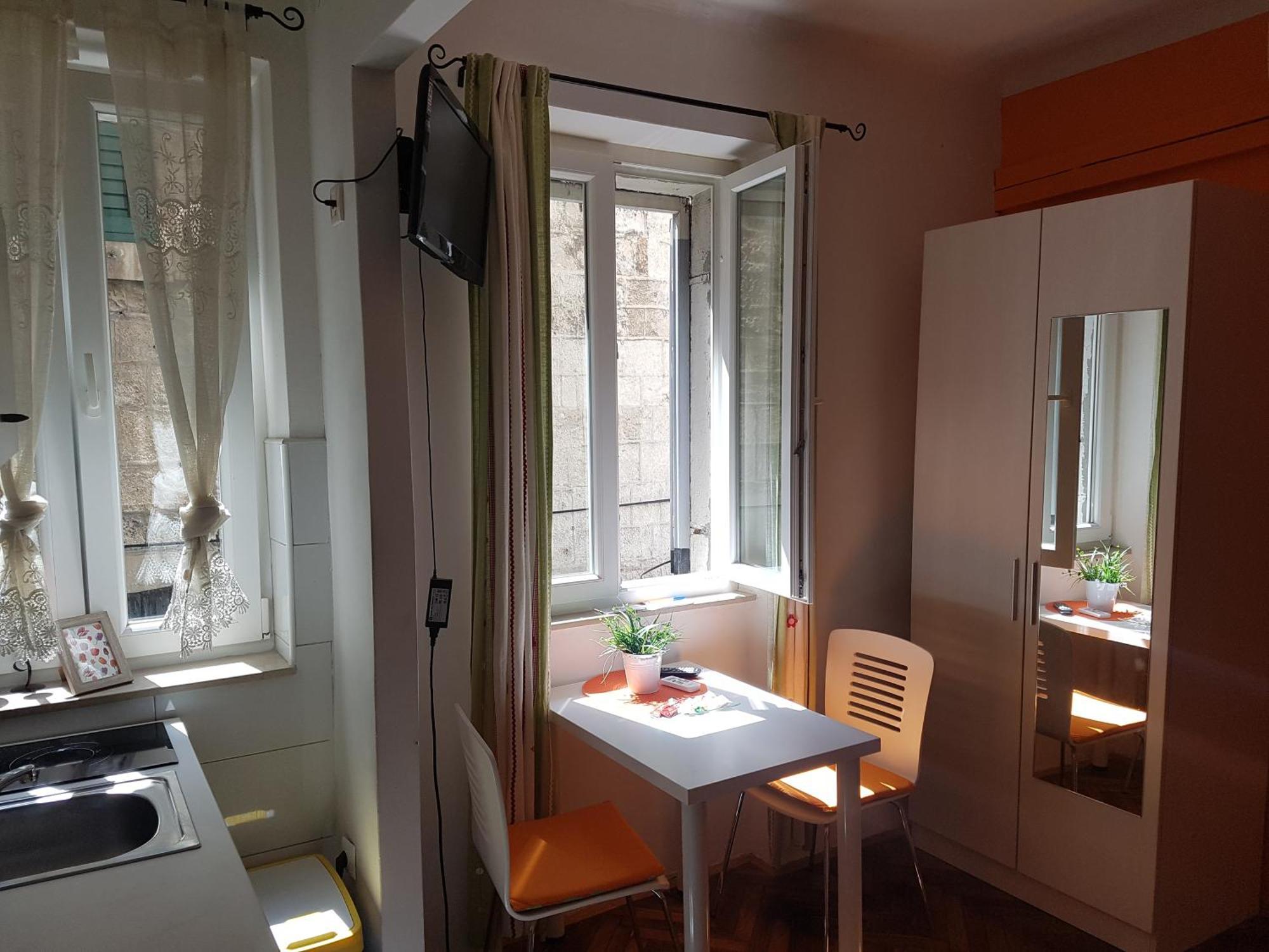 Finta Center Apartman *